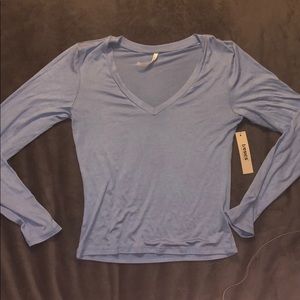 Tresics long sleeve baby blue tee (low cut)